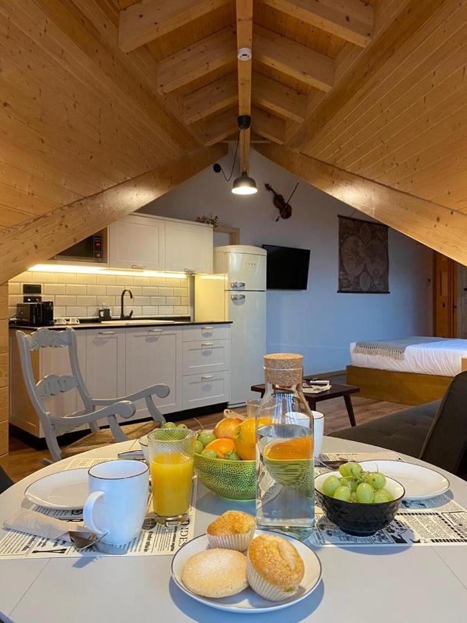 Apartamentos La Casina De Los Musicos Siero Exteriör bild